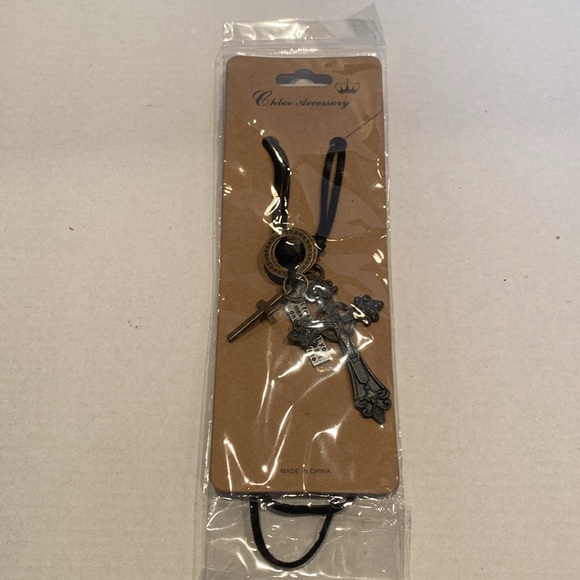 NIP and vintage-Style black antique-looking Celtic Cross, etc. - Picture 5 of 6